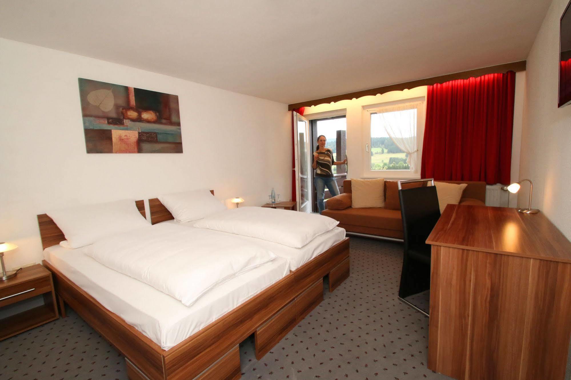 Hotel Landgasthof Adler Altenrond Экстерьер фото