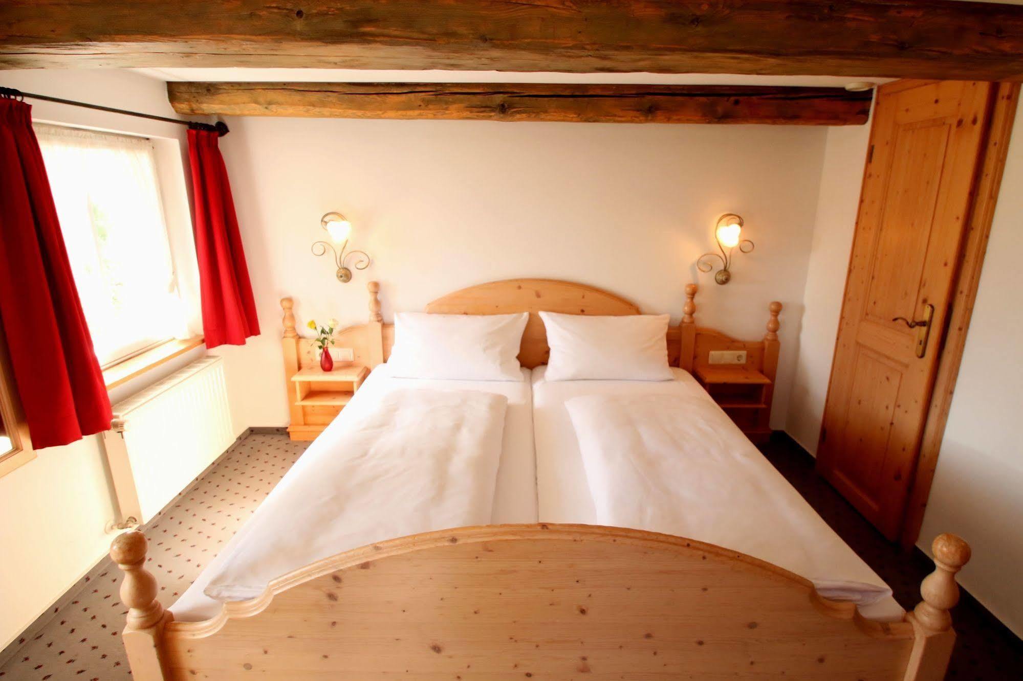 Hotel Landgasthof Adler Altenrond Экстерьер фото